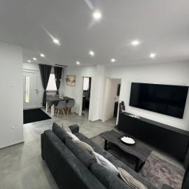 Schöne 3-Zimmer-Wohnung mit Klima am Stadtrand von Berlin, hotel sa Blankenfelde