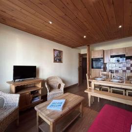 Appartement 6 pers. à Montgenèvre avec Parking - FR-1-330D-143