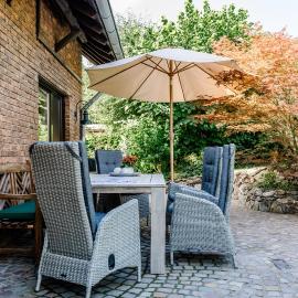 Tobi's Eifelhaus mit Terrasse & Garten, viešbutis mieste Kroicau