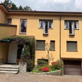 Casa Giorgio, מלון בMalnate