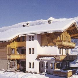 Apartment in Fügenberg near Ski Lift