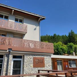 Mille100-47 - Ubaye Base Camp, Hotel in Faucon-de-Barcelonnette
