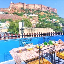 SAJI SANWRI Heritage Inn Haveli, hotelli kohteessa Jodhpur