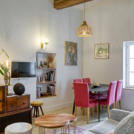 Appartement d'Artiste climatisé au cœur des ruelles médiévales
