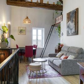 Appartement d'Artiste climatisé au cœur des ruelles médiévales, ξενοδοχείο σε Trevoux