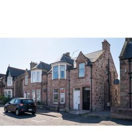 Hawthorn villa, Hotel in Dalneigh