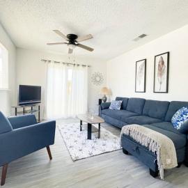 Trendy Ivy Pet-Friendly 2BR WFH & Fast Wifi, hotel en Coalinga