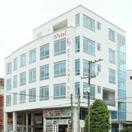 Hotel Cristal Oro, hotel u gradu 'Yopal'