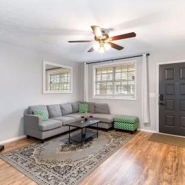 Freshly Renovated - Minutes from Downtown & BNA