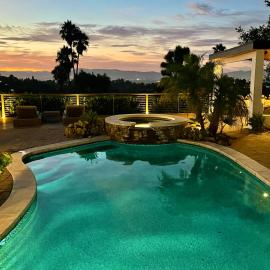 Spectacular City Mountain Views Remodeled Open Plan 3 bdr Home Pool Jacuzzi Oasis