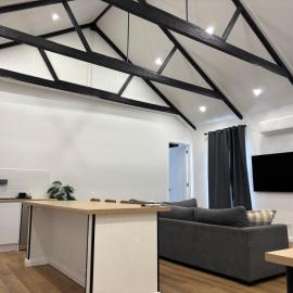 Roof Top Twin Ensuite CBD Apartment, hotel in Broken Hill