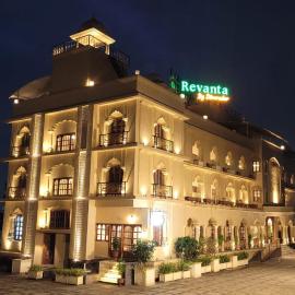 Revanta Suites, hótel í Vasai