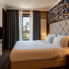 CRYSTAL Hotel Belgrade