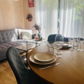 Lake House, hotel di Telšiai