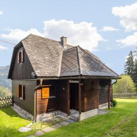 Chalet in Kalchberg near Klippitztörl Ski, hotel i Bad Sankt Leonhard im Lavanttal