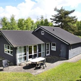 4 star holiday home in Ålbæk