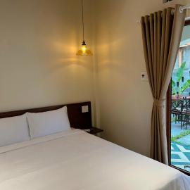 Nhà Của Ngoại, hotel in Phú Vang