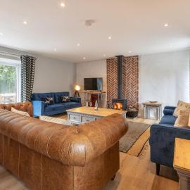 Barn Conversion I Family Get Away I Large Groups