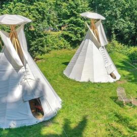 Teepee u Šedého Vlka