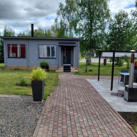 Im Land der Lappen Villa Pakatti, khách sạn ở Kittilä