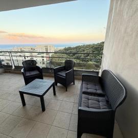 Stunning apartment, sea view,superbe appartement vue mer