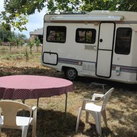 Le camping-car de la Gardié, hotel in Vielmur-sur-Agout
