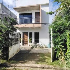 Yannas transient house