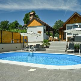 Luxurious Home In Vrtlinovec With Sauna, hôtel à Vrtlinovec