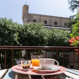 Viesnīca L'affaccio sulla Piazza pilsētā Avecāno