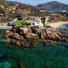 Villa Di Fiore - private villa up to 10 guests with pool sauna and gym