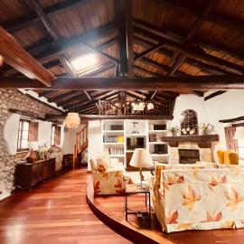 HdeC Hosteria de Castañeda Alojamiento Turistico, hotell i Puente Viesgo