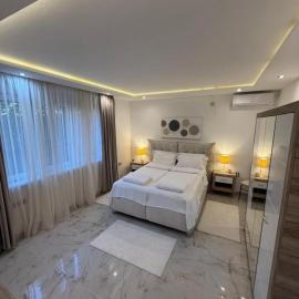 Beige Harmony