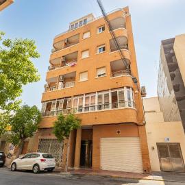 2 Bedroom Cozy Apartment In Torrevieja