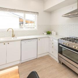 Luxury Living Central College Estate Springvale, hotel in Whanganui