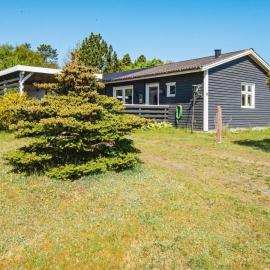 6 person holiday home in Hemmet