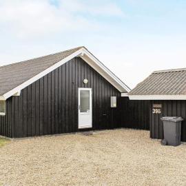 4 star holiday home in Vejers Strand, hotell i Vejers Strand