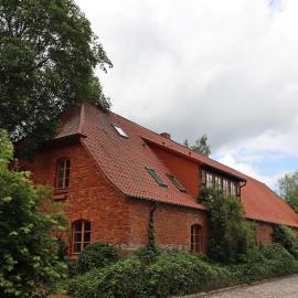 Gutshaus in Gressow mit Teich, hotell i Gressow