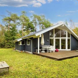 8 person holiday home in Grenaa-By Traum, Hotel in Grenå