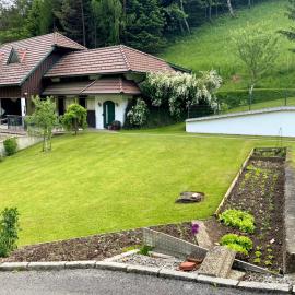Viesnīca Ferienhaus Kaltenberger pilsētā Laussa