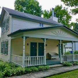 Historic Devoe House-Walk to Downtown Arts and Restaurants, hotell i Wausau