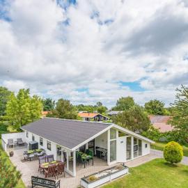 4 star holiday home in Juelsminde, hotel in Sønderby