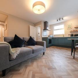 Luxury 1-Bed Apartment - Free Parking - Heart of Southville, hotel in Bristol