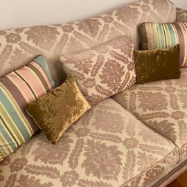 Silenzio Apartment -10 min Walk to center- 2 bedrooms -Free parking-Bike storage