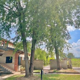 Il Cortile Agriturismo, hotel a Borgonovo Val Tidone