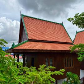Sala Khmer - Traditional Wooden House & Garden