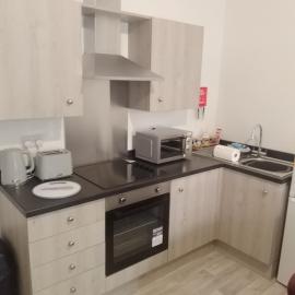 Coach House Apartment - Sleeps 2