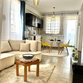 Lofty 1br Milimani with AC, hotel em Kisumu