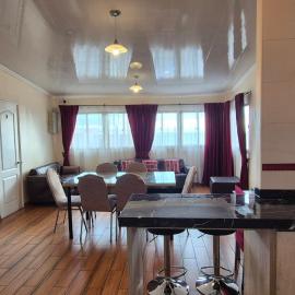 Hogar Doña Gloria, hotel u gradu Ikike