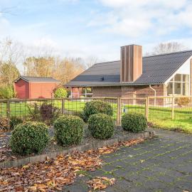 4 person holiday home in Hemmet, hotelli kohteessa Hemmet