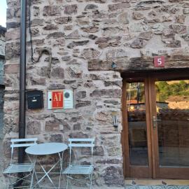 Casa Sorianna, hotel in Montenegro de Cameros